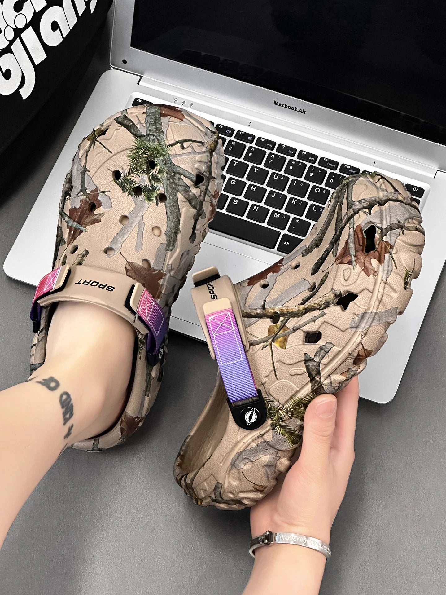 Premium Lightweight EVA Clogs | Unisex Anti-Slip Garden Shoes