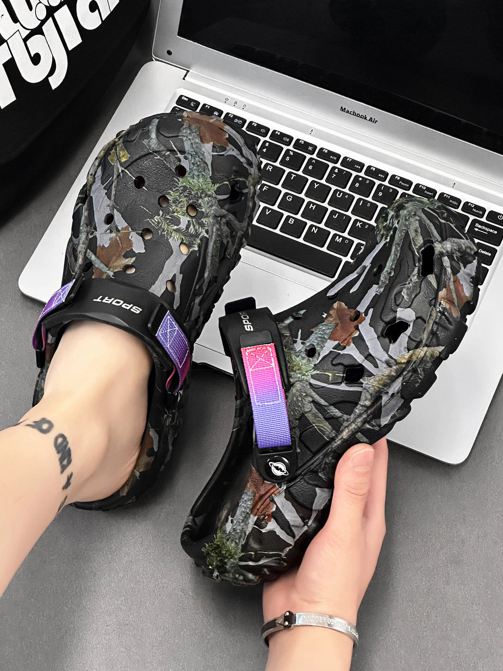 Premium Lightweight EVA Clogs | Unisex Anti-Slip Garden Shoes