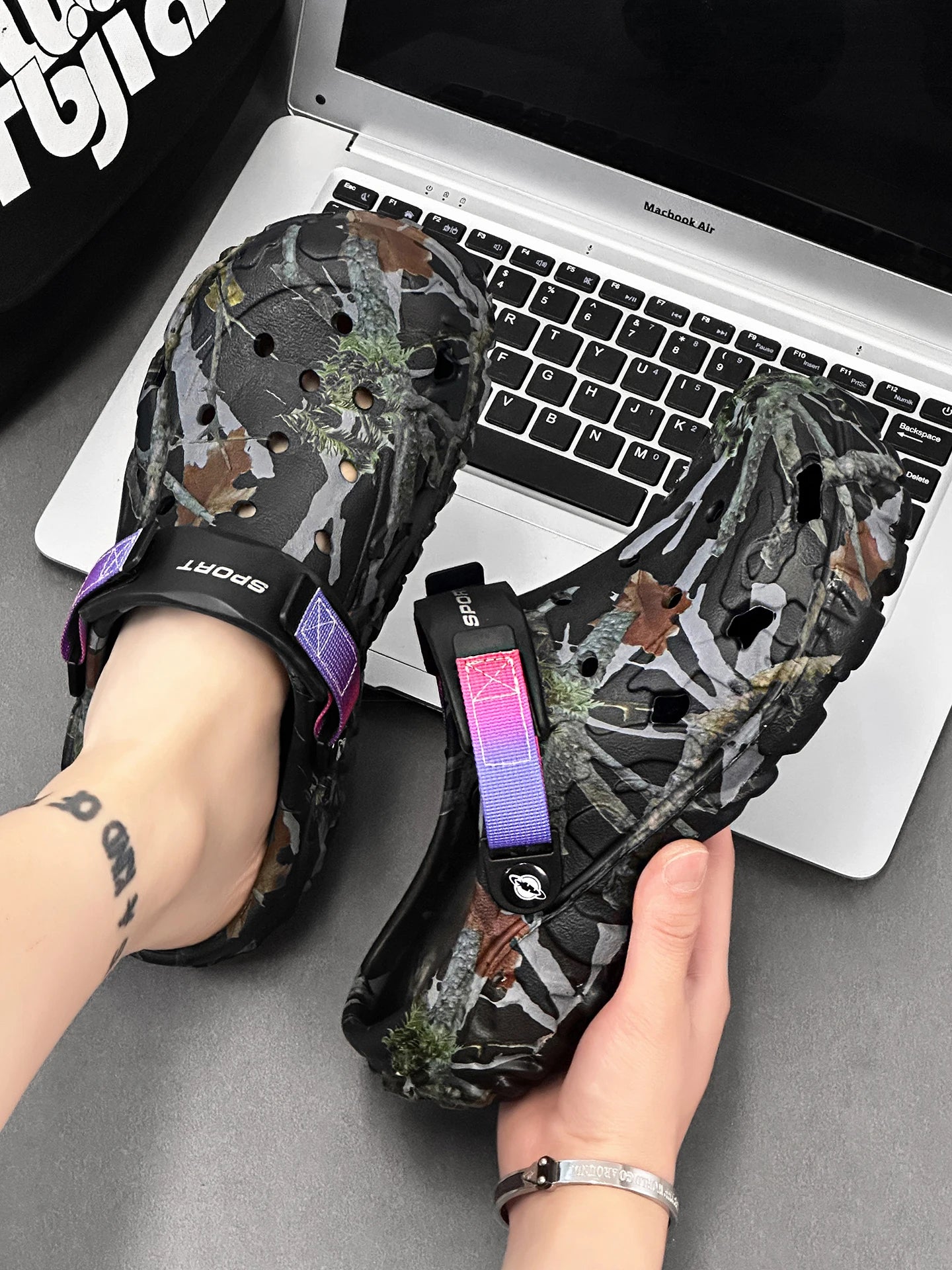 Premium Lightweight EVA Clogs | Unisex Anti-Slip Garden Shoes